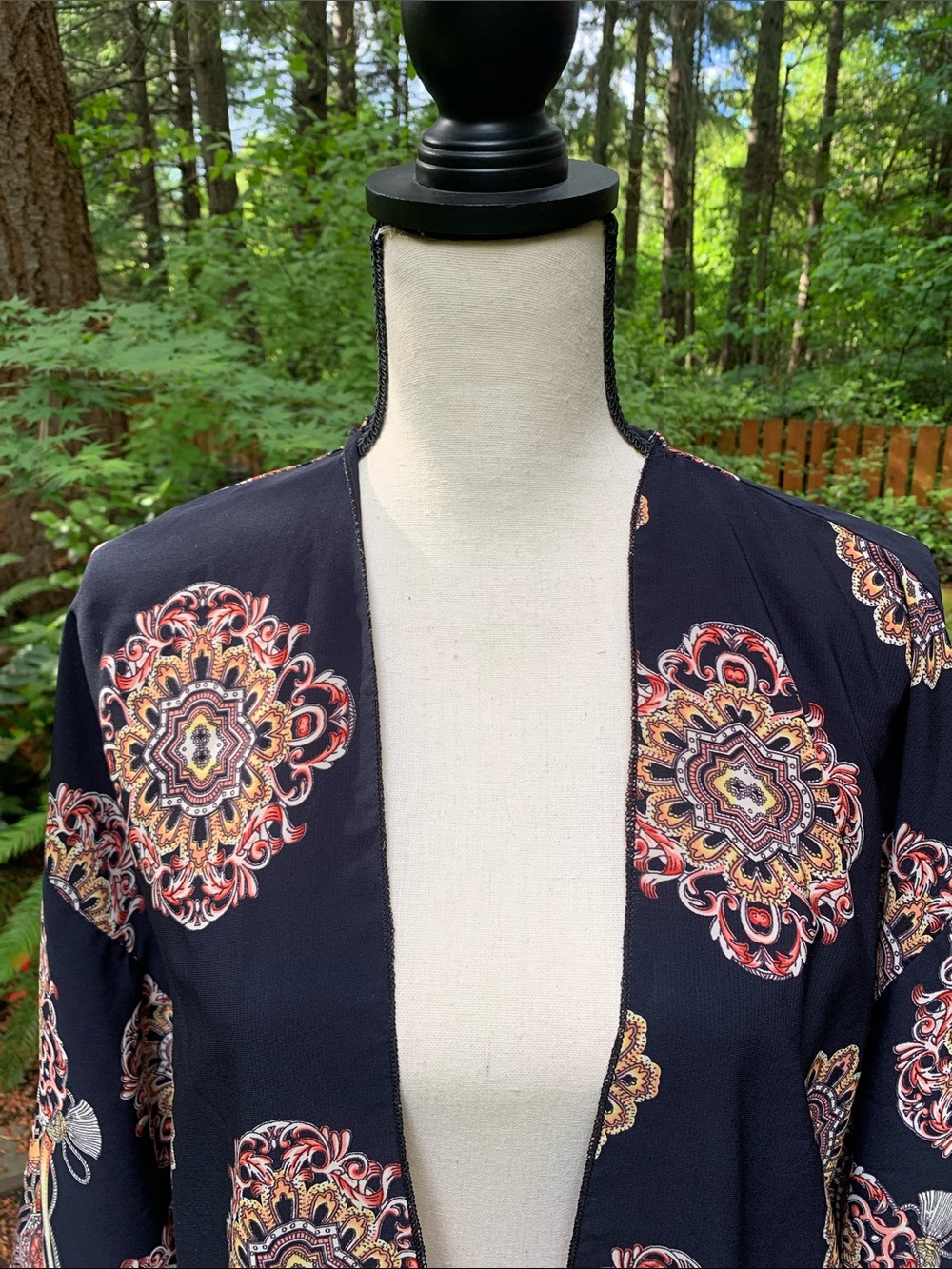 I JOAH Black Printed Open Front Kimono Cardigan with Teal & Coral Accents - Picture 2 of 7